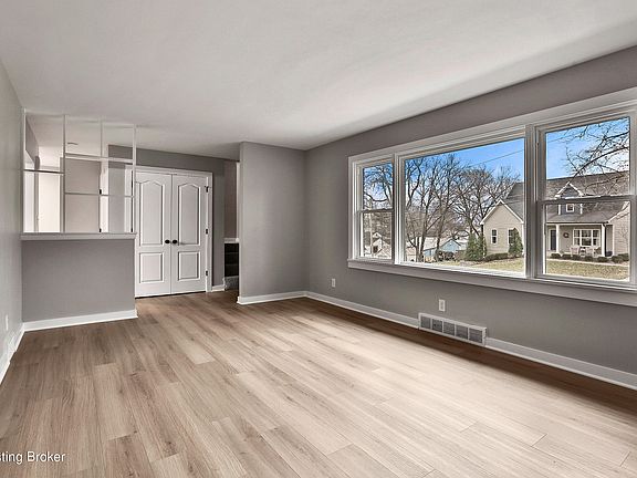 3rd image of 258 W College St