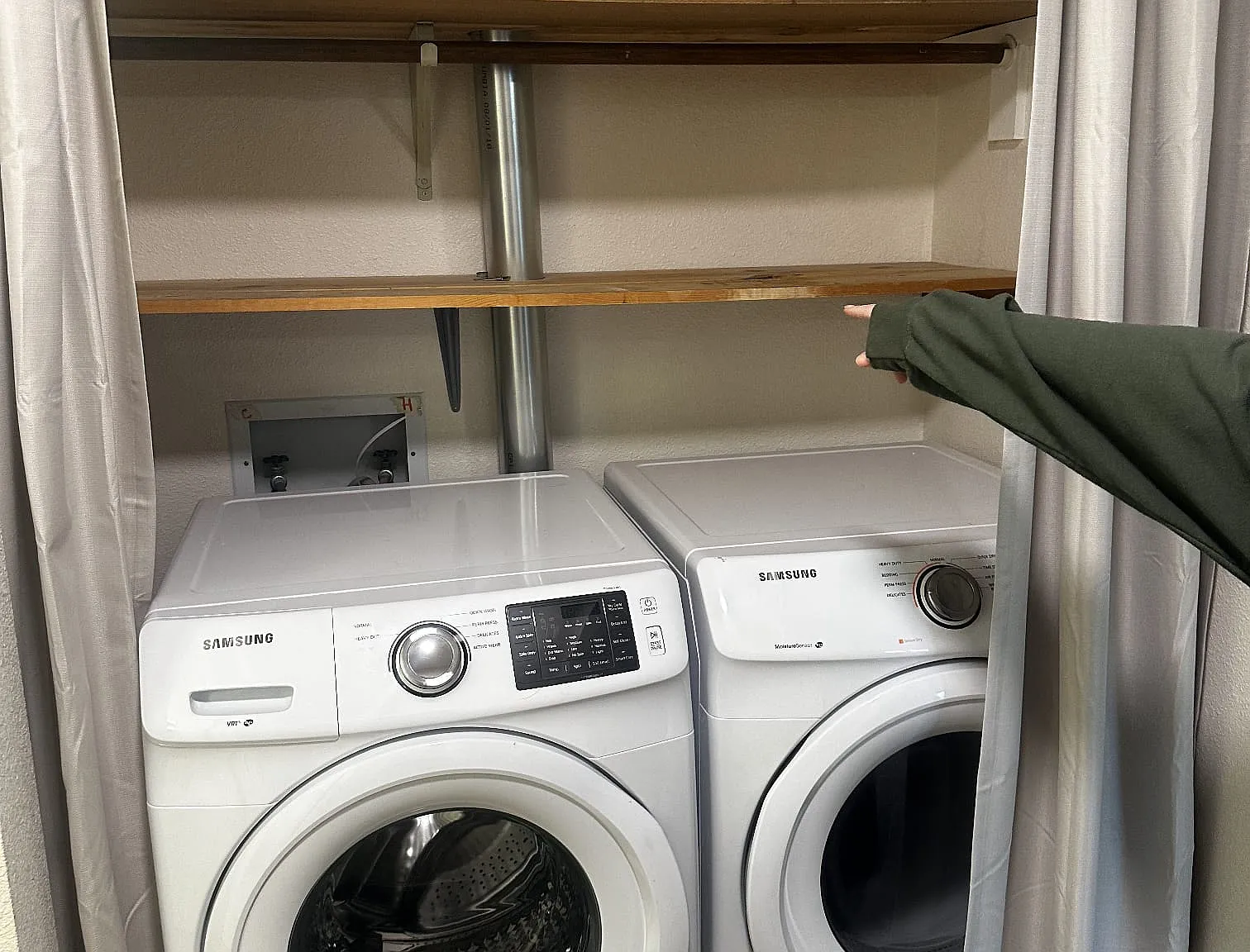 2 bed, 1000 sqft, $2,000 — Photo 3