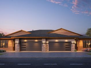 20472 Radisson Rd, Shorewood, MN 55331