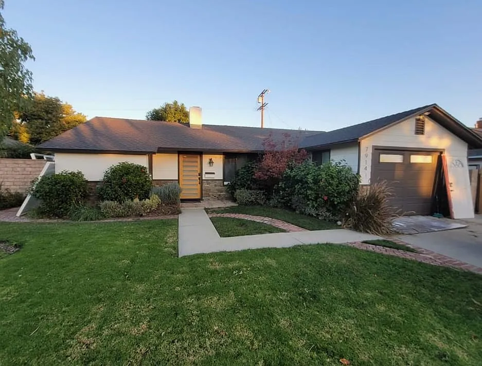 3 bed, 1350 sqft, $5,100 — Photo 2