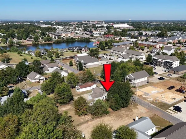 407 17th St E, Tuscaloosa, AL 35401