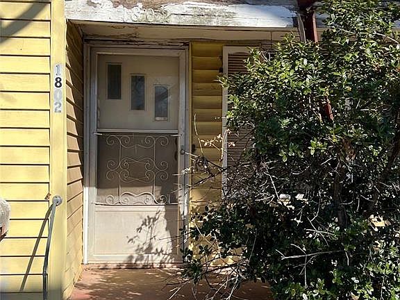 2nd image of 1802 W 6th Ave