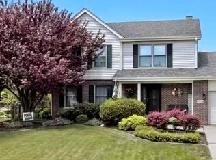 11744 Burnley Dr, Orland Park, IL 60467