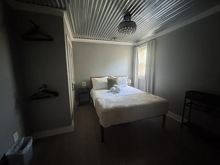 1382 Cavern Ct — Photo 9