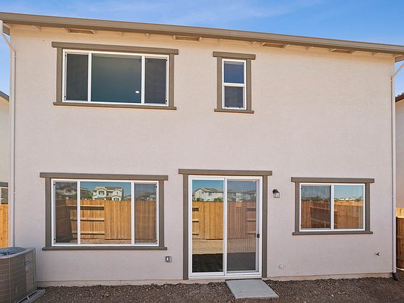 Riverblossom 442 Backyard