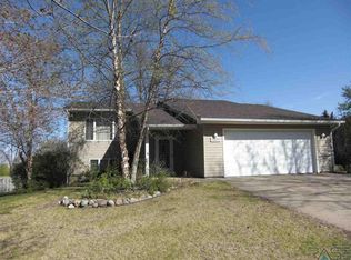 1300 S Severn Ln, Sioux Falls, SD 57106