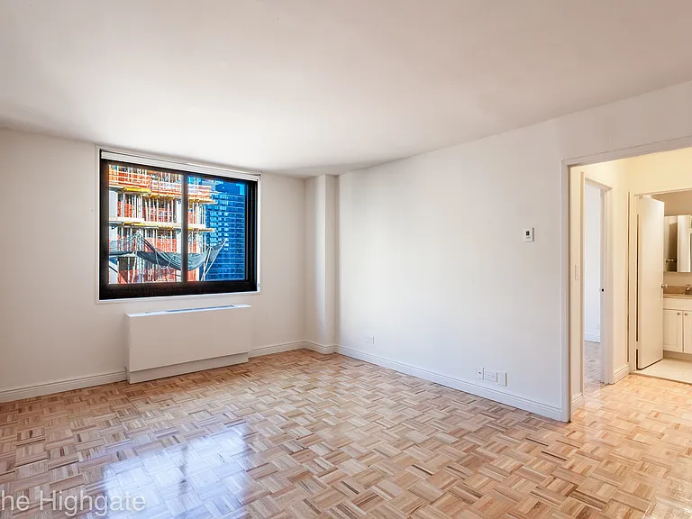 182 E 95th St #19K — Photo 1