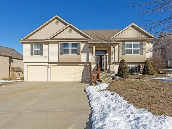 15350 NW 128th St, Platte City, MO 64079