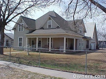 1st image of 1300 S Lincoln St