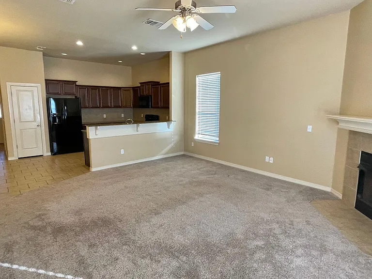 17605 Pond Walk Ct — Photo 10
