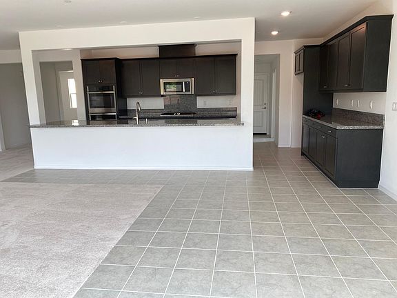 5th image of 26371 Orange Ave #A
