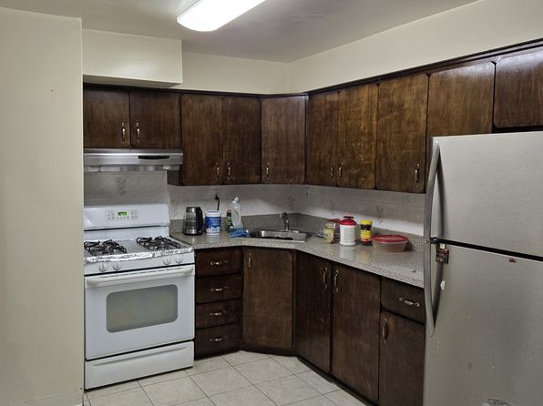 56-35 Van Cleef St Floor 3