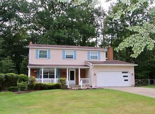 8950 Trailwood Ct, Mentor, OH 44060