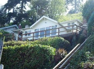 9810 SW Bunker Trl, Vashon, WA 98070