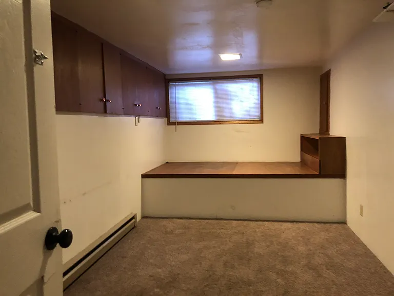 825 NE Michigan St — Photo 11
