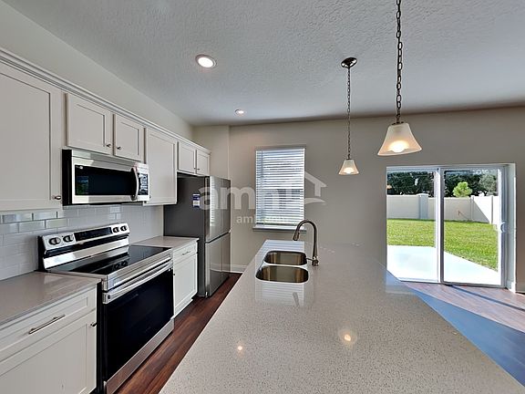 4th image of 6138 Little Bluff Cir