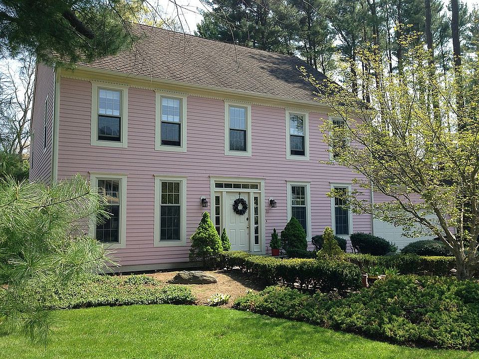 1st image of 6 Mallard Cove Way