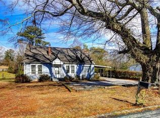 908 Astor Ave, Forest Park, GA