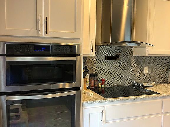 4th image of 10180 NW 312th Pl