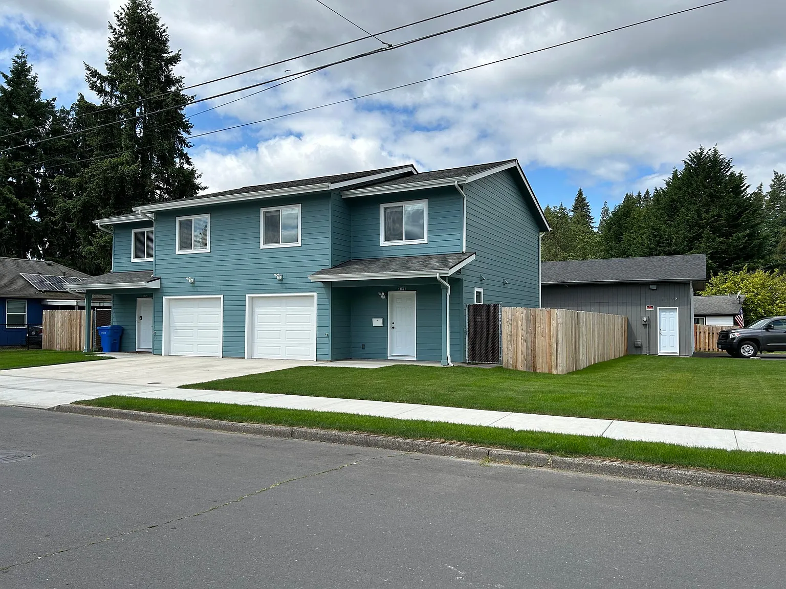 3 bed, 2.5 bath, 1450 sqft, $1,800 — Photo 1