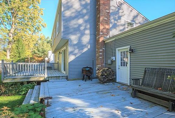 5th image of 7592 Allegheny Dr