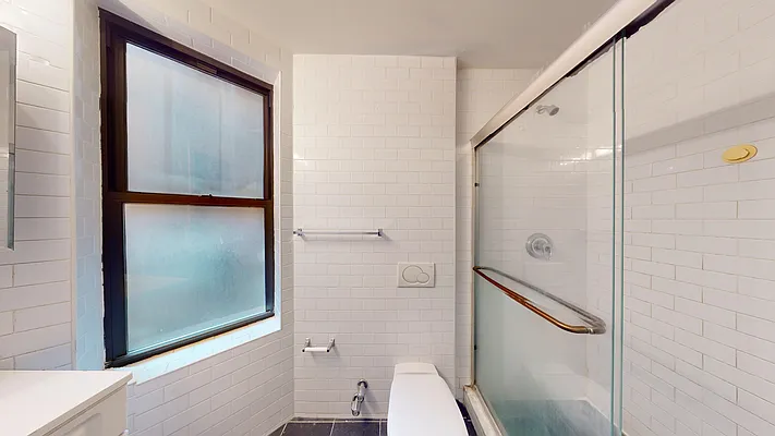 Rented by Bond New York | media 7