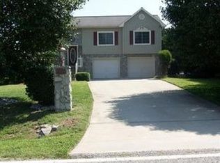 4012 Beach Rd, Hudson, NC 28638