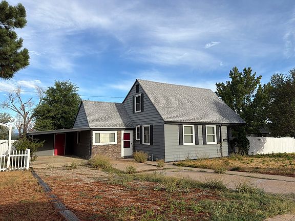 3rd image of 210 Farasita St