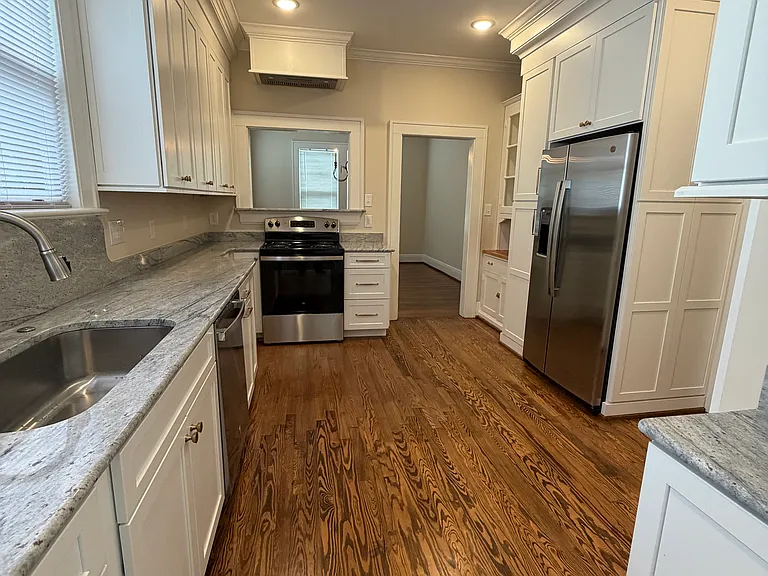 304 Atlantic Christian Col Dr W — Photo 9