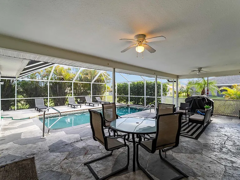 1535 Ultramarine Ln — Photo 31