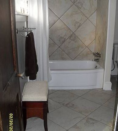 Main Bath