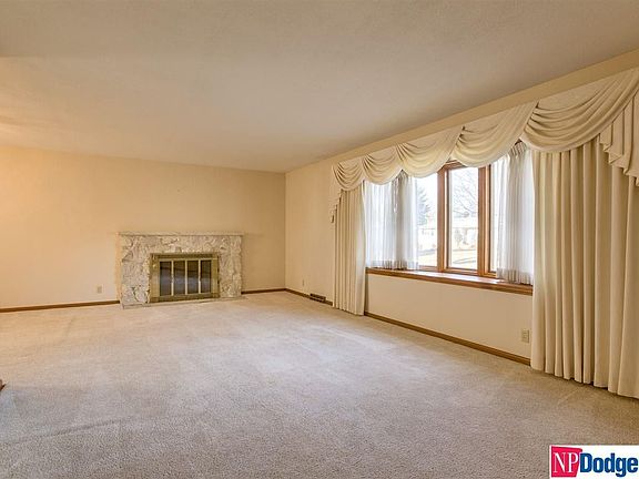 4th image of 3223 S 113th St