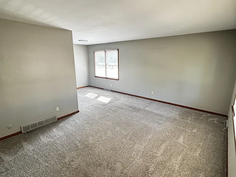 2424 Holmes St #2 — Photo 16