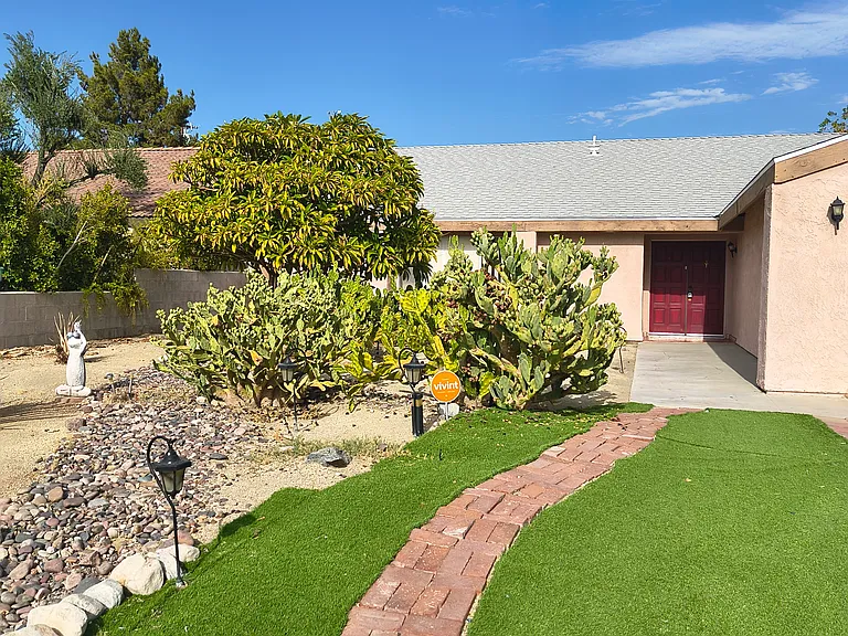31720 Avenida Alvera — Photo 3