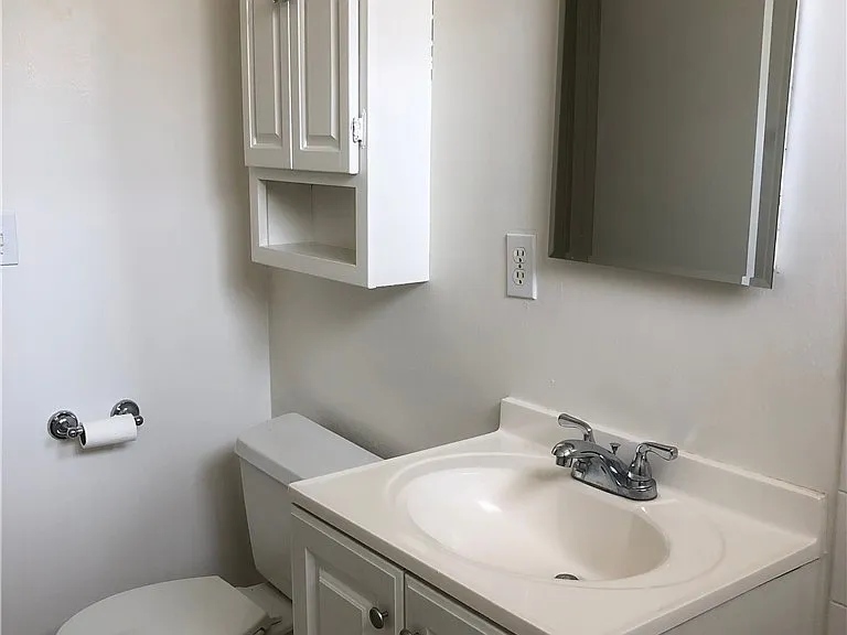 715 California St #A — Photo 19