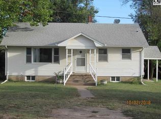 1015 N Douglas St, Kingman, KS 67068