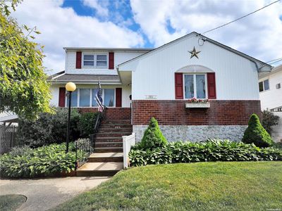 287 Anchor Avenue, Oceanside, NY, 11572