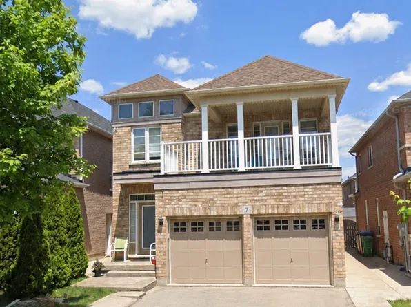 7 Village Lake Cres, Brampton, ON L6S 6K2