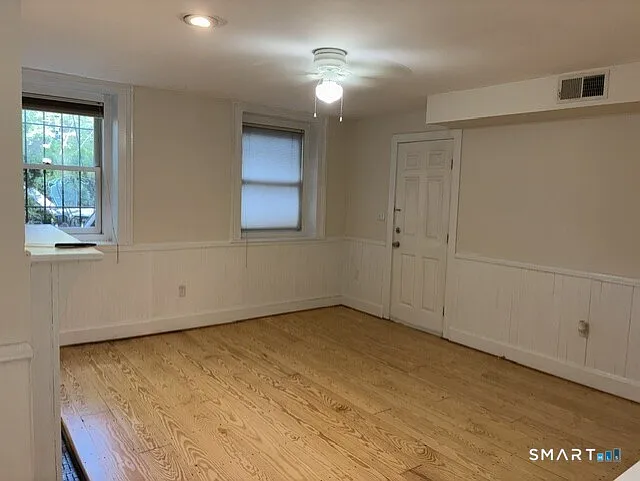 38-GRNDFL Academy St — Photo 13