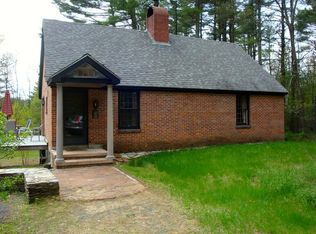 11 Morse Rd, Holland, MA 01521