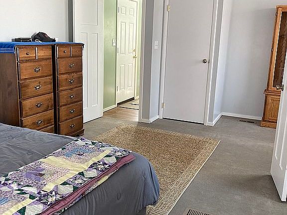 North bedroom 