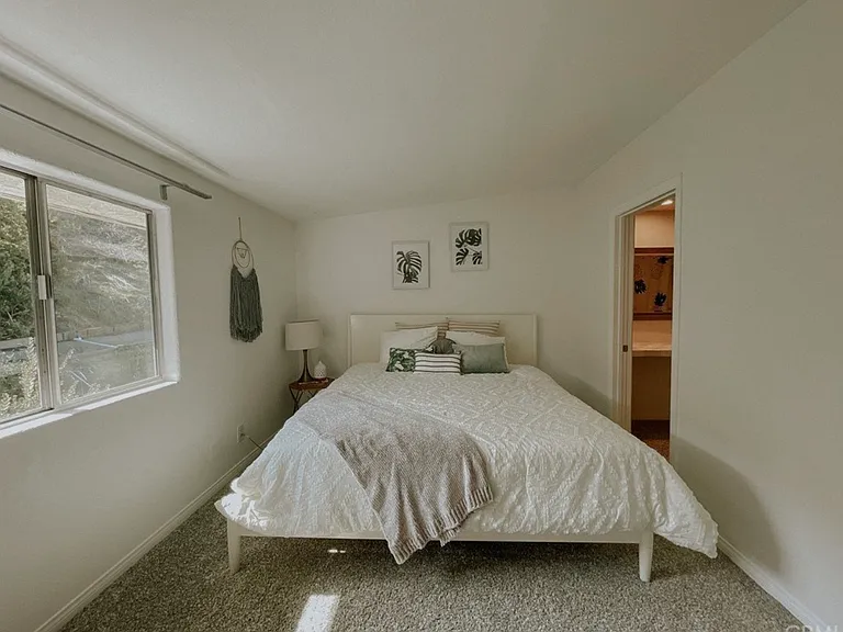 23821 Hillhurst Dr #41 — Photo 9