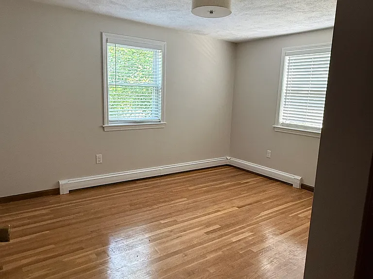 60 Summit St — Photo 13