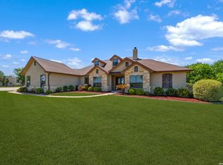 1001 Fm 471, Castroville, TX 78009