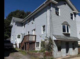 15-15.5 E Shawnee Ave, Plymouth, PA 18651