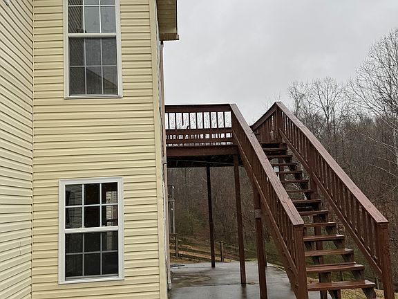 3rd image of 139 Scenic Harpeth Dr