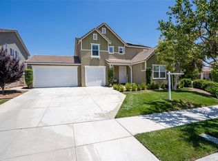 7038 Tiburon Dr, Corona, CA 92880