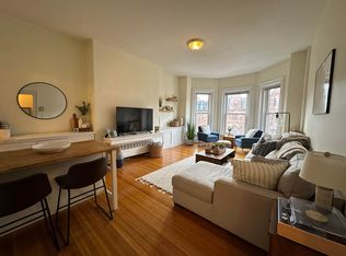 300 Marlborough St APT 7, Boston, MA 02116