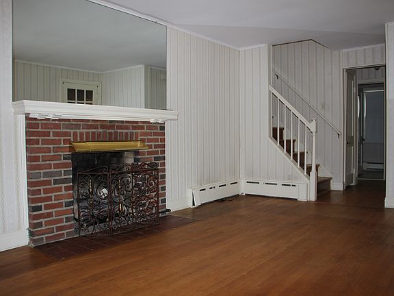 333 Greenfield Avenue