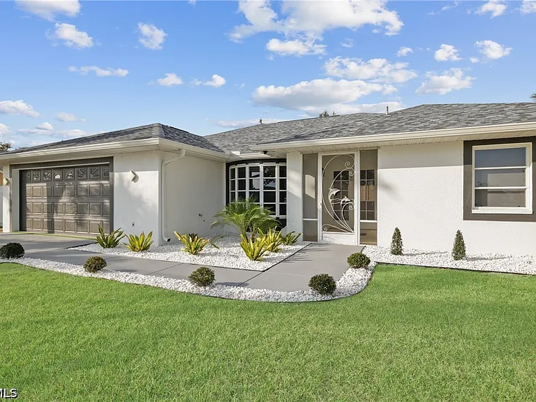 2423 Everest Pkwy — Photo 3
